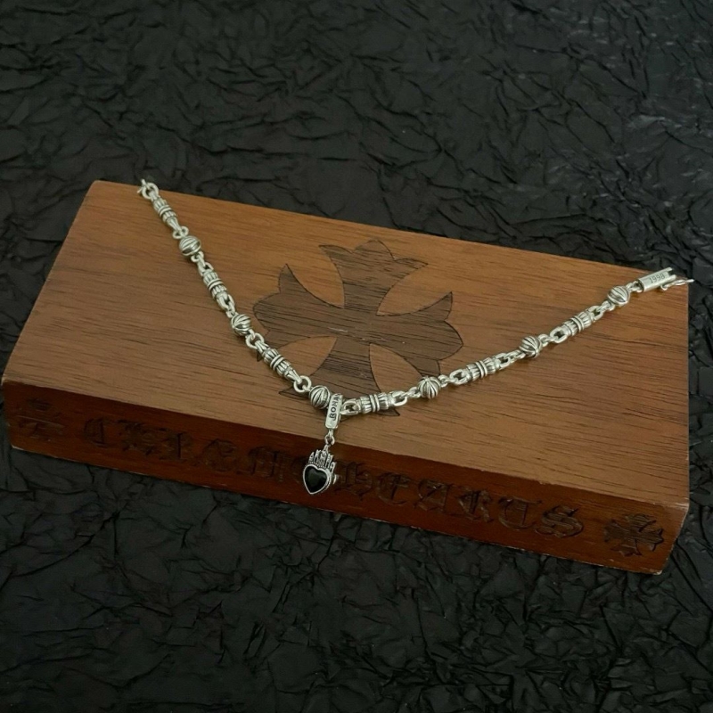 Ch*0me He**ts bracelets